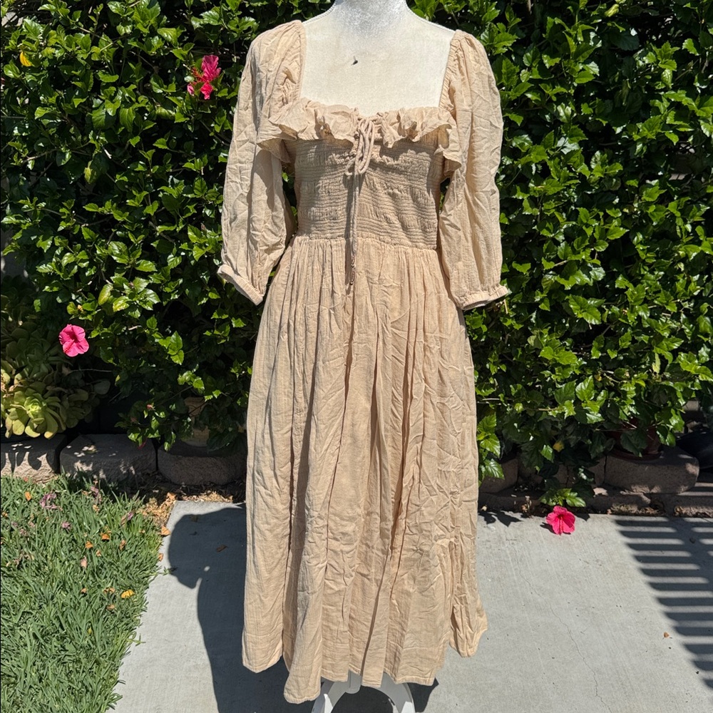 Free People Oasis Beige Smocked Ruffle Neck Maxi Dress with pockets, size Large